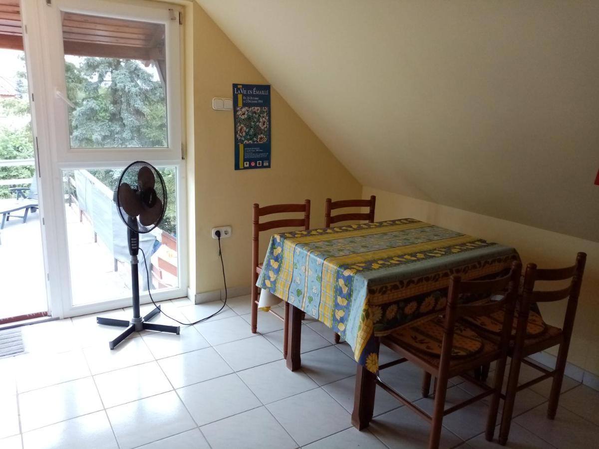 Apartamento Thefi Vendégház Zánka Exterior foto
